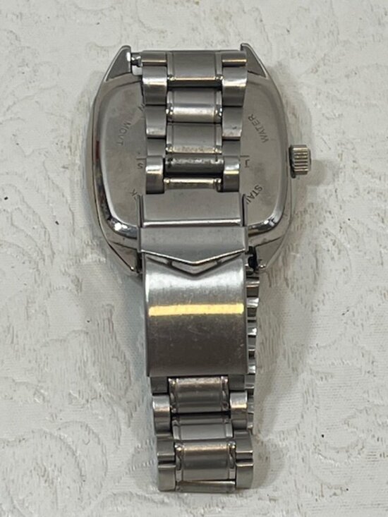 Joan Rivers Classics Wristwatch w/Crystal Rhinestones  VTG Joan Rivers Classic Collection Crystal Face Silver-Tone Metal Bracelet Watch